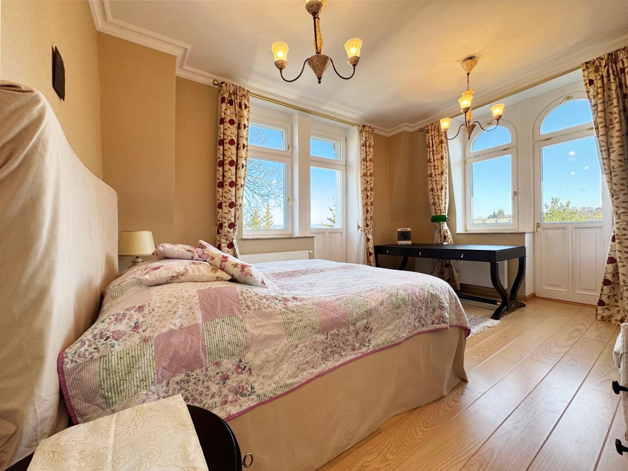 Luxury Apartment Diamond Карлови Вари Екстериор снимка