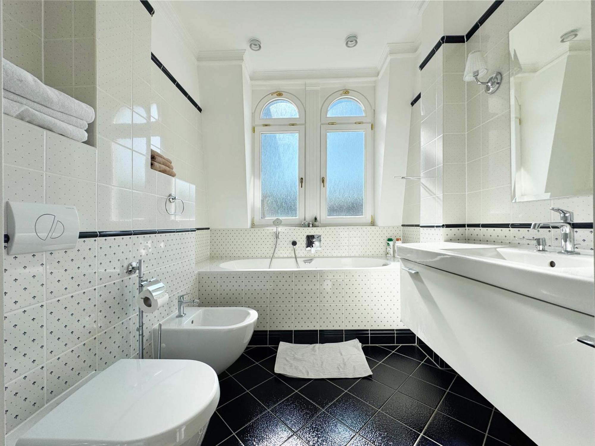 Luxury Apartment Diamond Карлови Вари Екстериор снимка